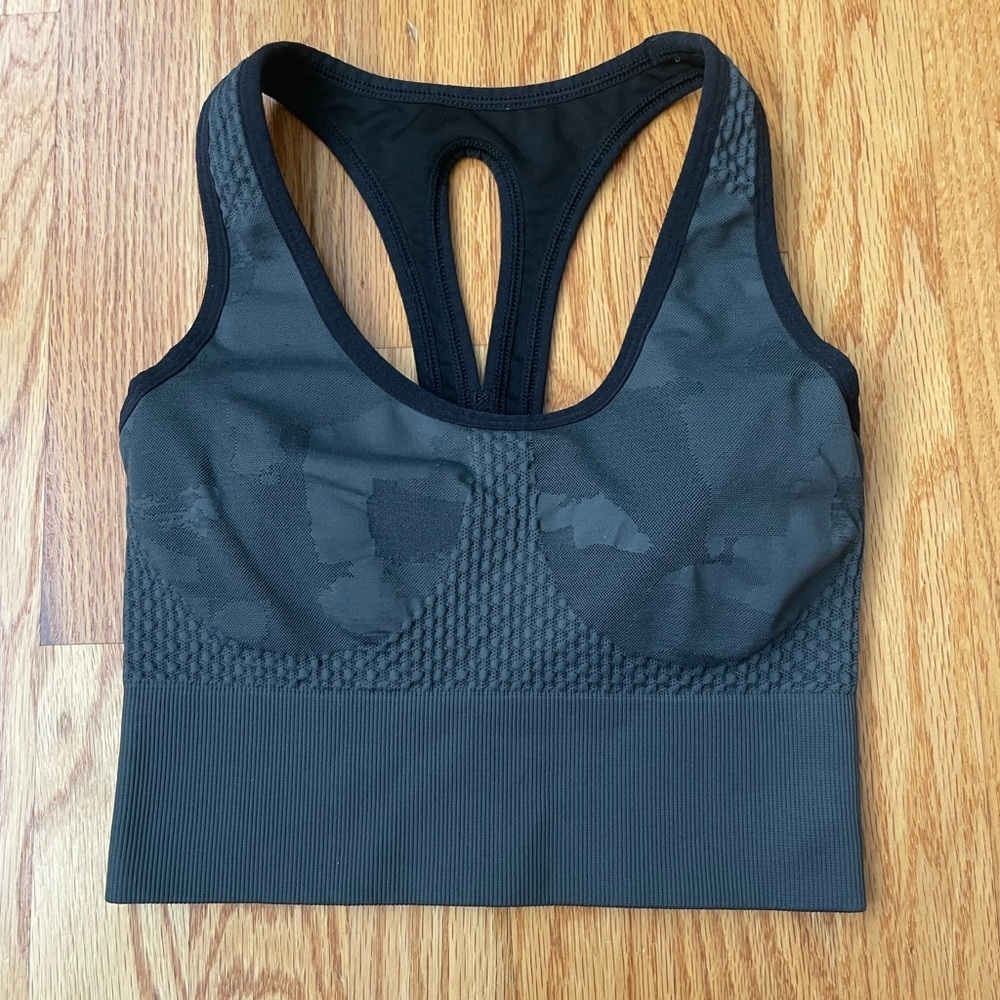 The North Face Flashdry Seamless Sports Bra